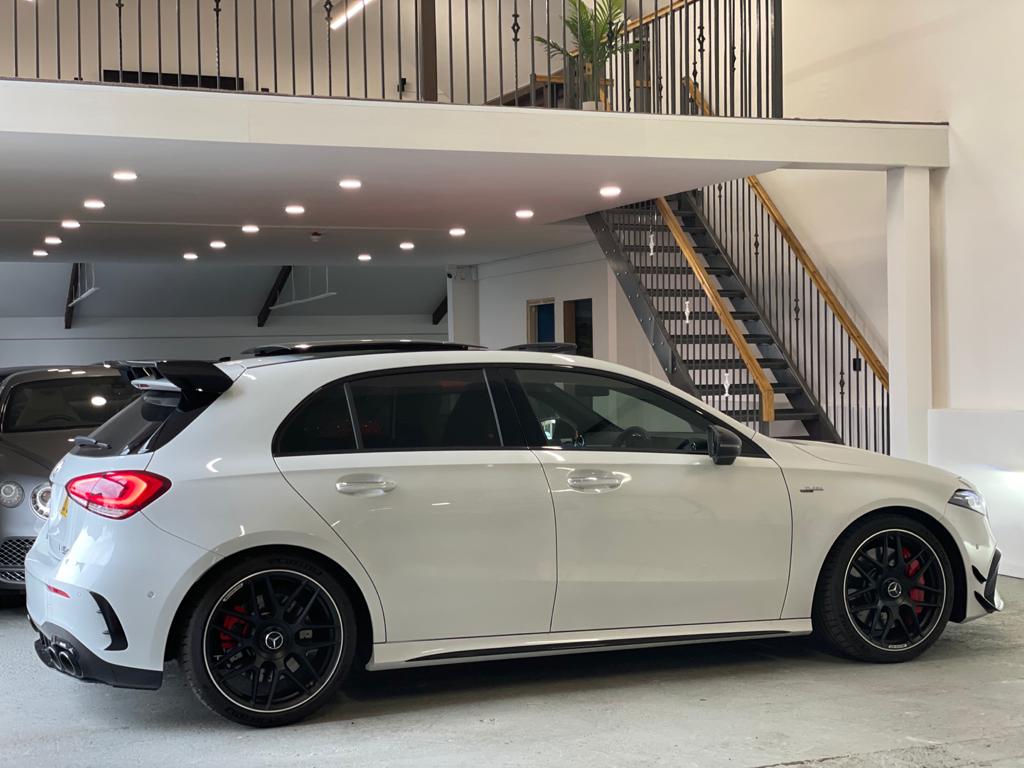 MERCEDES A45s AMG